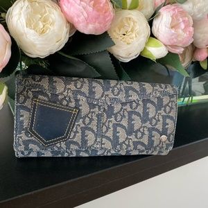 Christian Dior Bi-fold Wallet